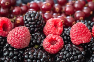 Include antioxidants to combat glycation and protect collagen.